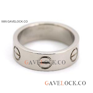 Cartier Free Love Ring Stainless Steel Replica
